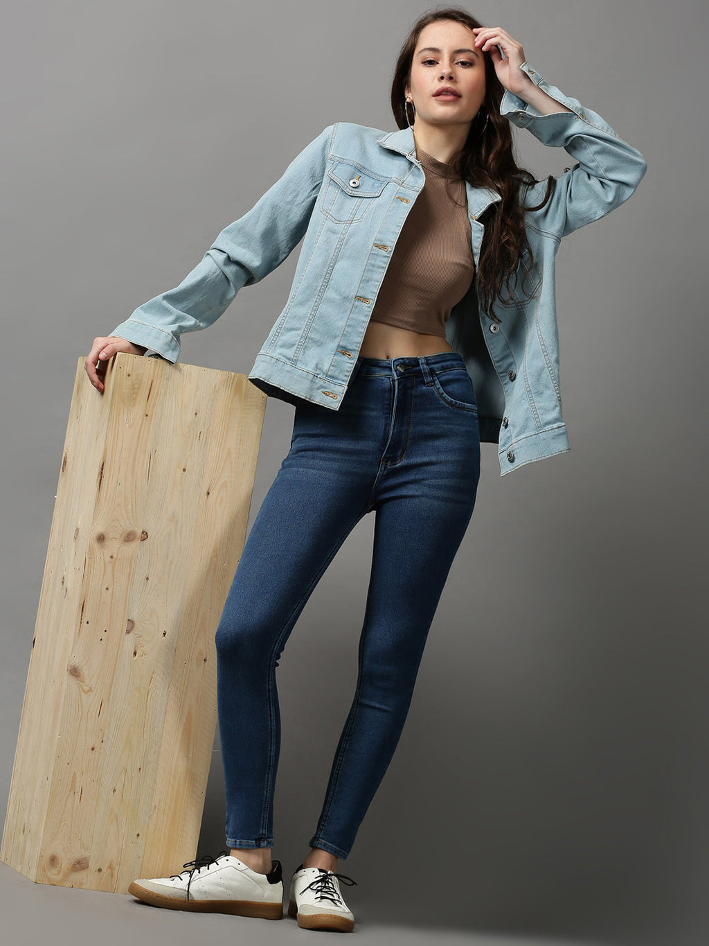 Women's Blue Skinny Fit Light Fade Stretchable Denim Jeans