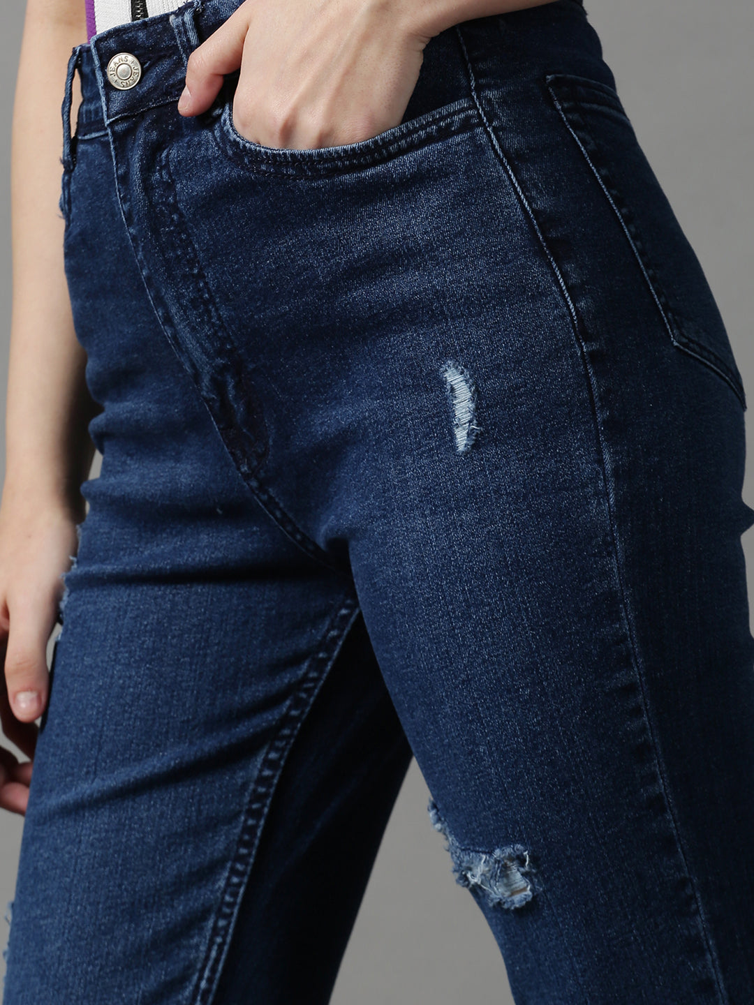 Women's Navy Blue Slim Fit Mildly Distressed Light Fade Stretchable Denim Jeans