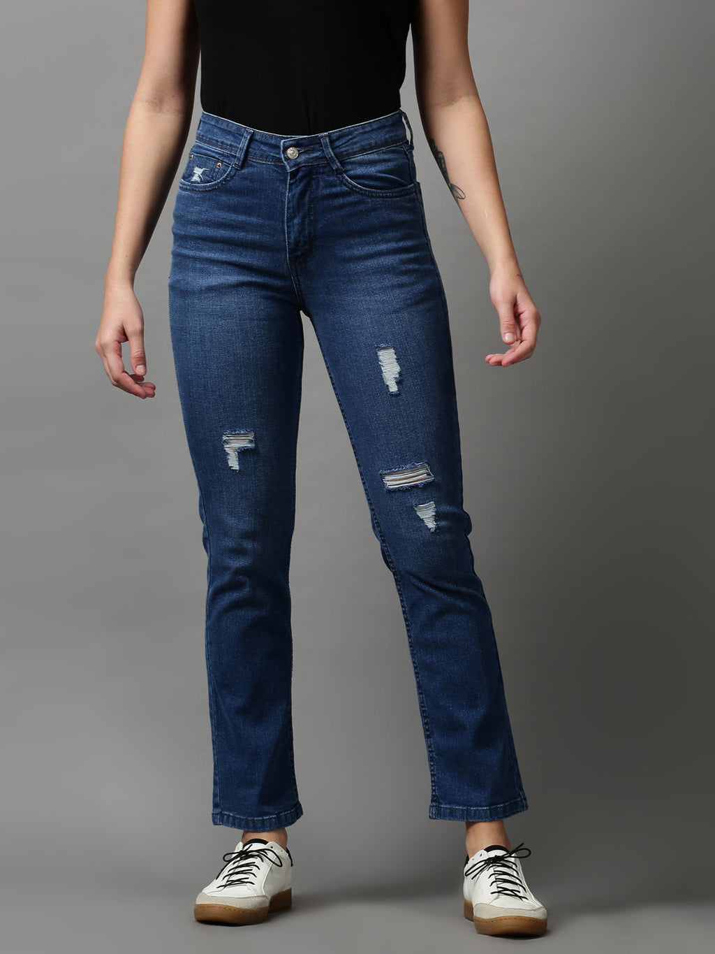 Women's Blue Mildly Distressed Light Fade Stretchable Denim Jeans