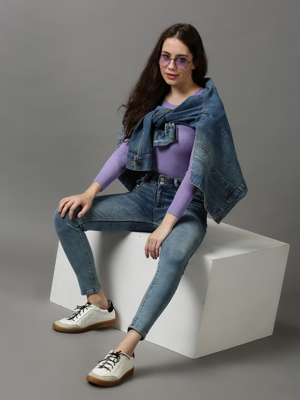 Women's Blue Skinny Fit High-Rise Light Fade Stretchable Denim Jeans