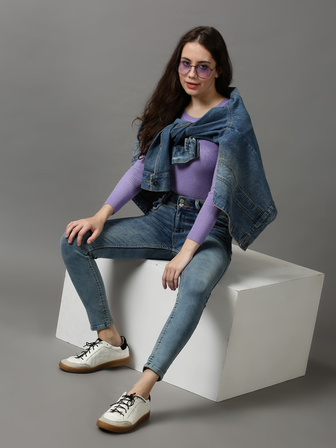 Women's Blue Skinny Fit High-Rise Light Fade Stretchable Denim Jeans