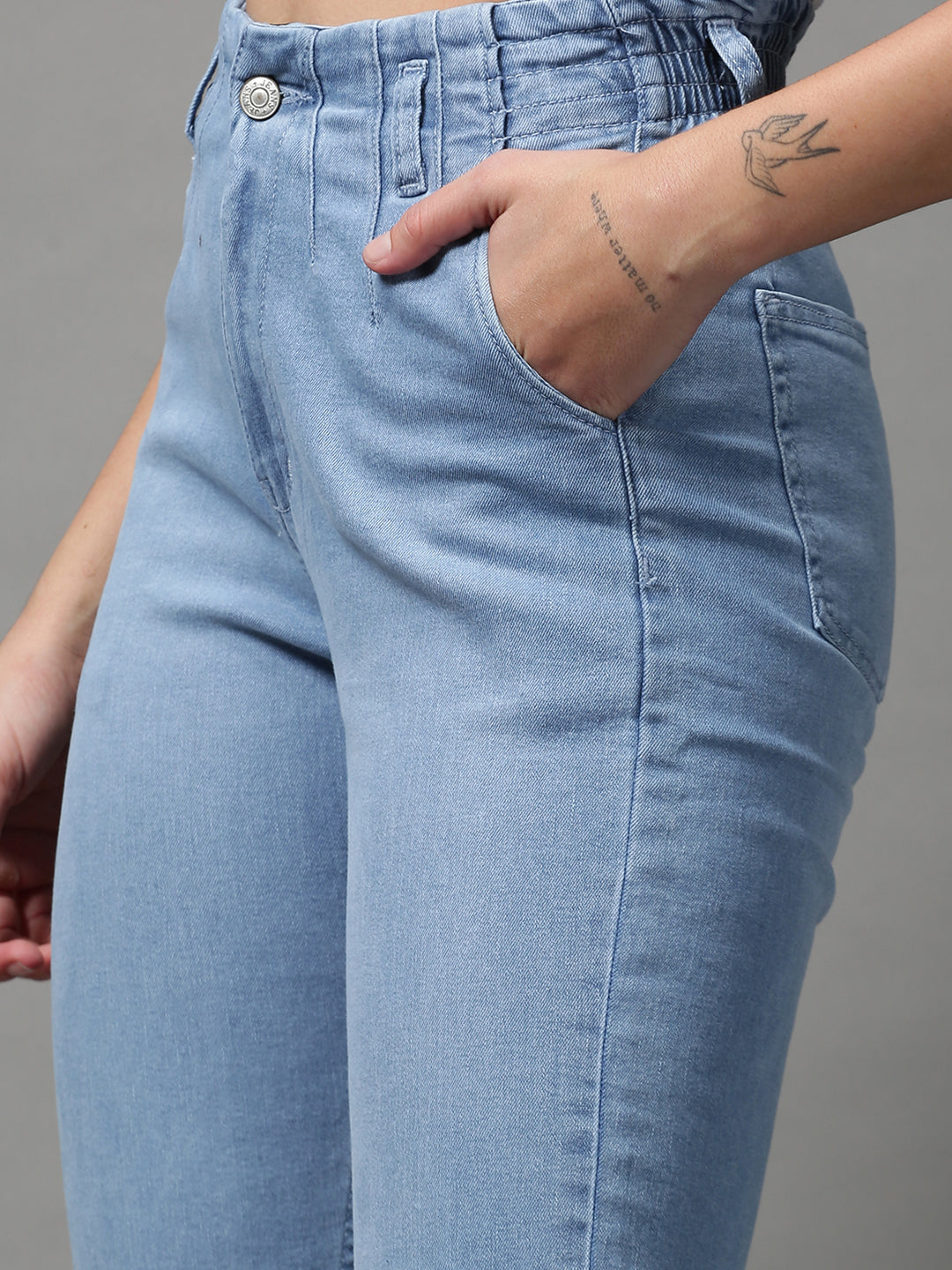 Women's Blue Boyfriend Fit Light Fade Stretchable Denim Jeans