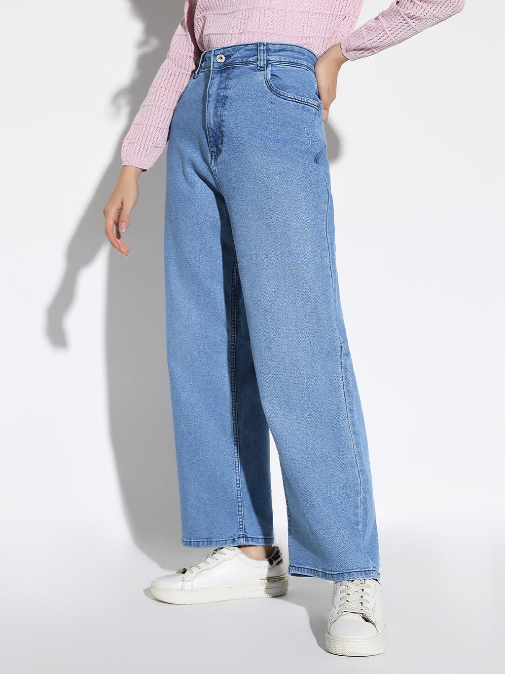 Women's Blue Comfort Straight Fit Light Fade Acid Wash Stretchable Jeans