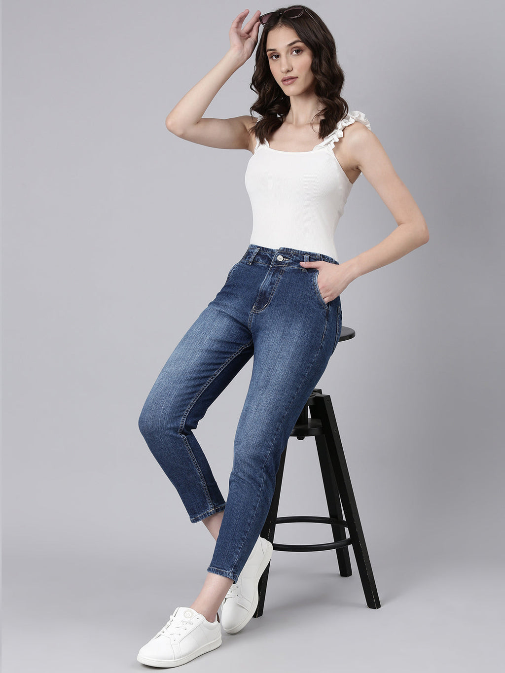 Women's Navy Blue Light Fade Stretchable Mom Fit Denim Jeans