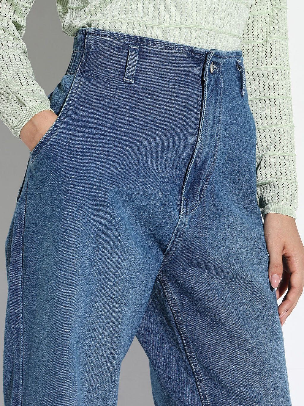 Women's Blue Solid Comfort Light Fade Acid Wash Stretchable Jeans