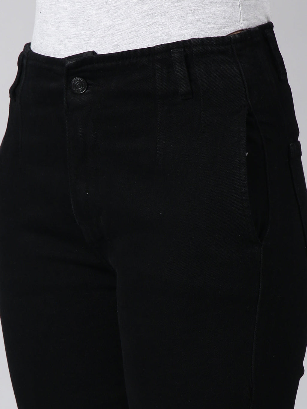 Women's Black Straight Fit Stretchable Jeans