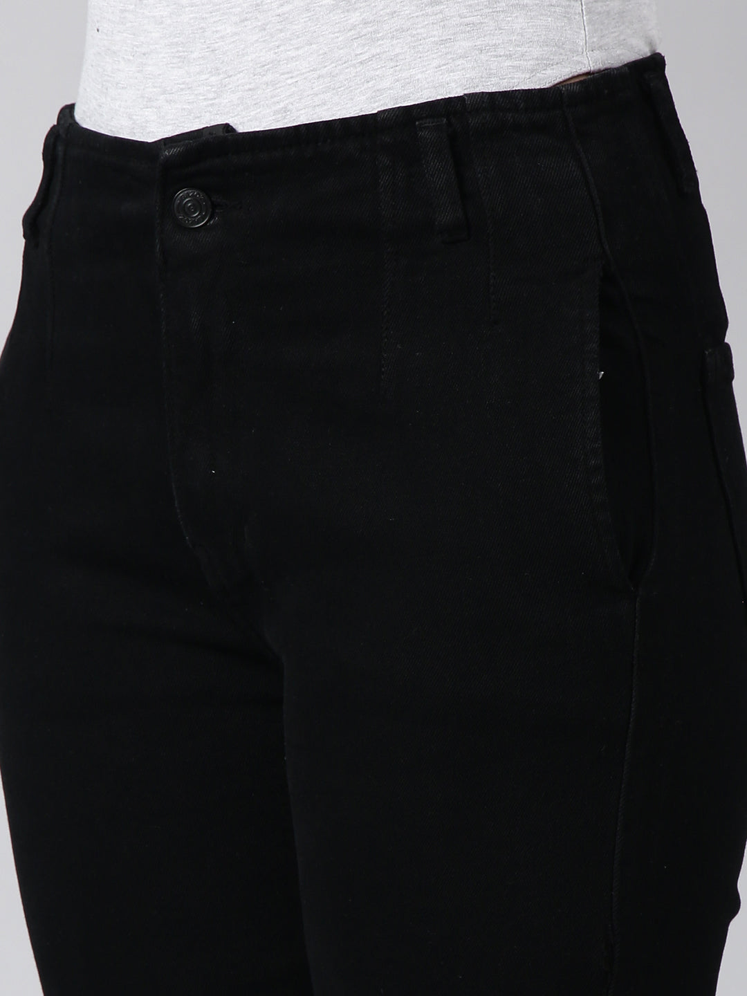 Women's Black Straight Fit Stretchable Jeans