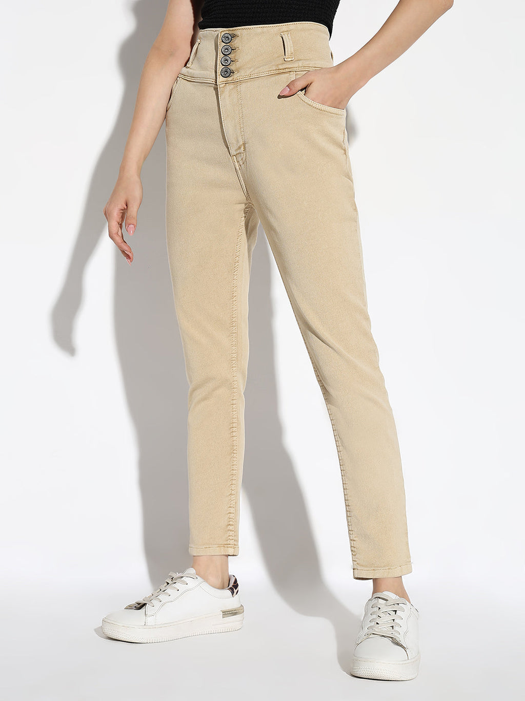 Women's Beige Comfort Slim Fit Light Fade Denim Jeans