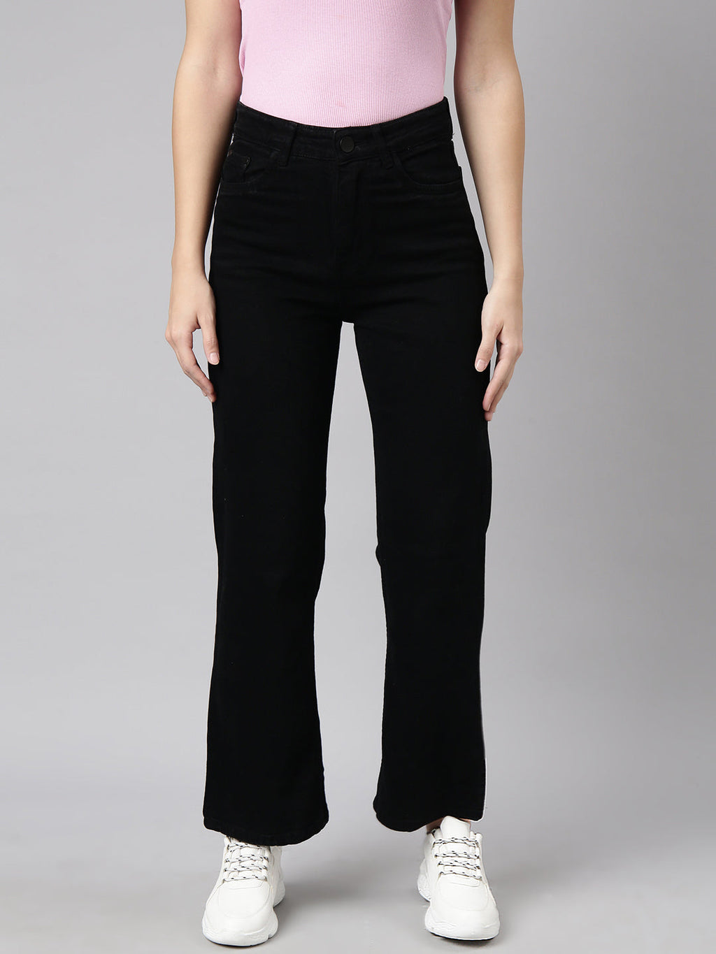 Women's Black Straight Fit Stretchable Jeans
