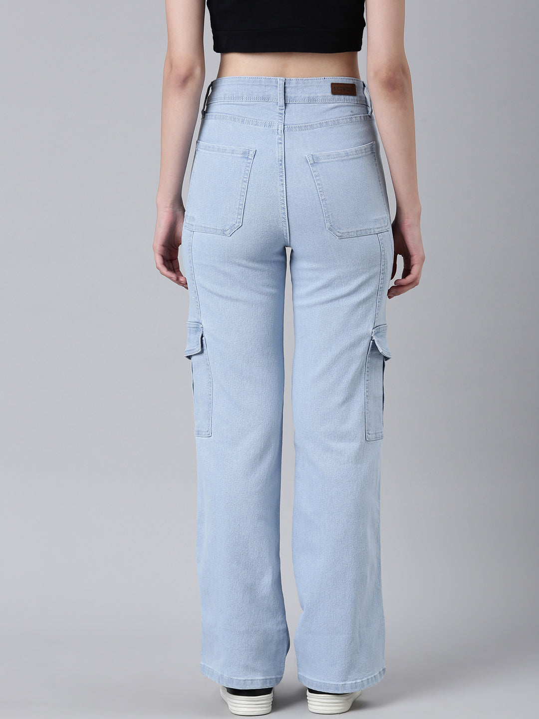 Women's Blue Solid Straight Fit Denim Jeans