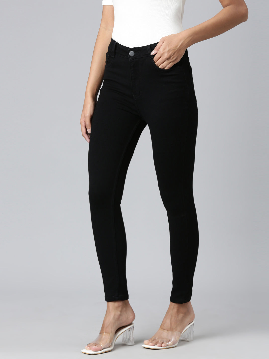 Women's Black Mid Rise Clean Look Skinny Fit Denim Jeans