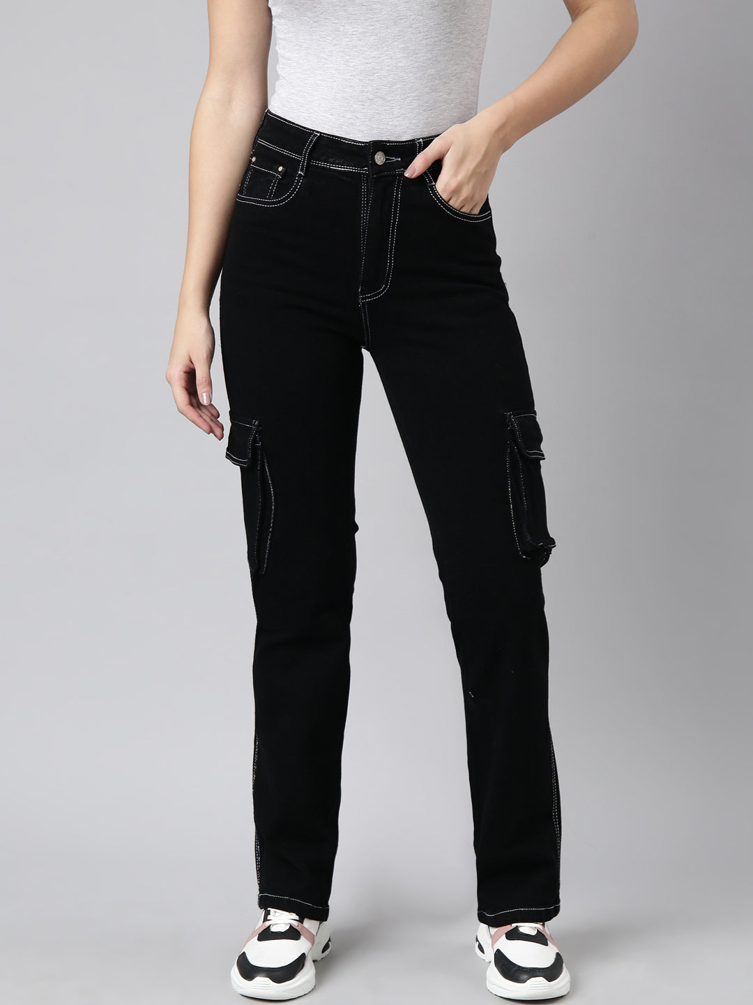 Women's Black Straight Fit Stretchable Cargo Jeans
