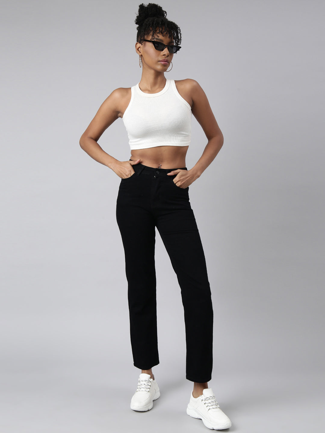 Women's Black Straight Fit Jeans