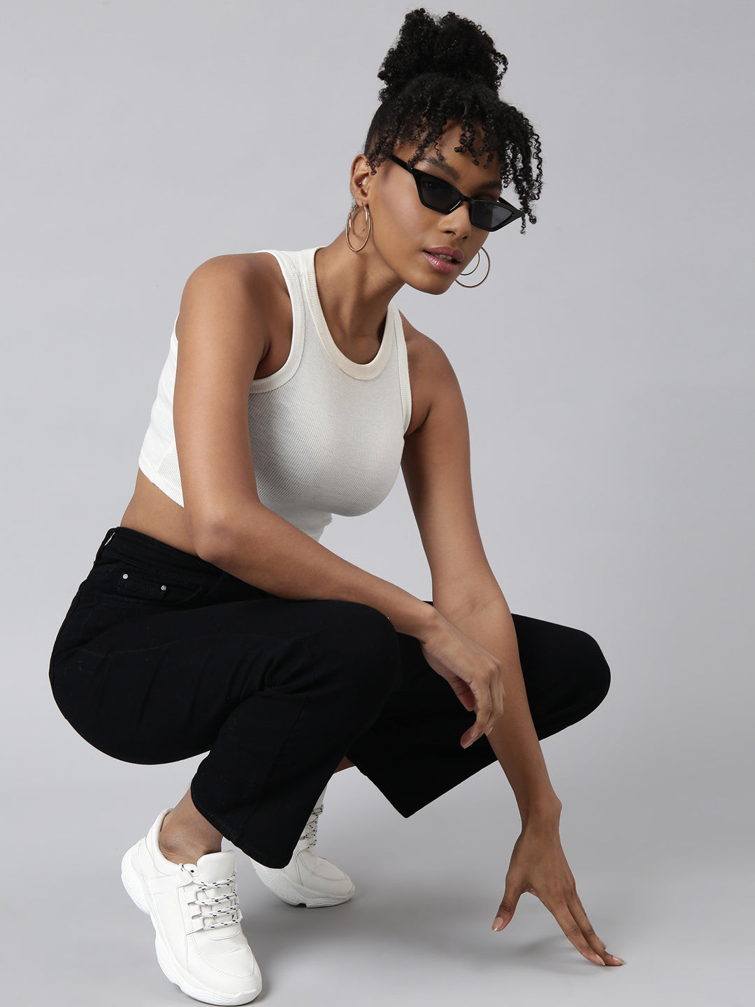 Women's Black Straight Fit Jeans