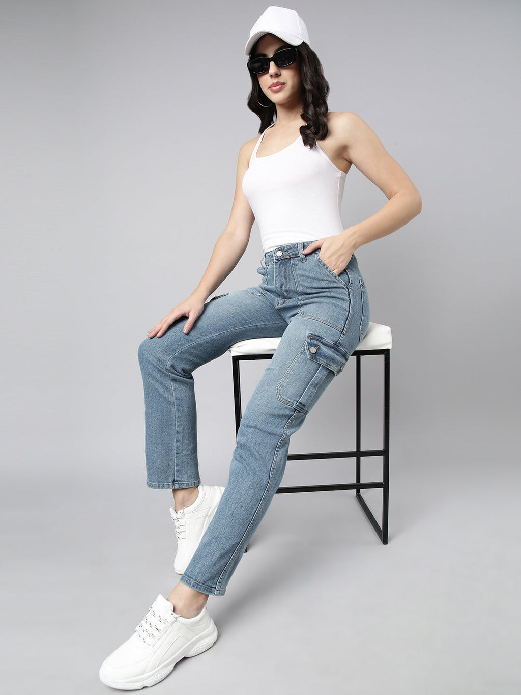 Women's Blue Straight Fit Light Fade Stretchable Denim Cargo Jeans