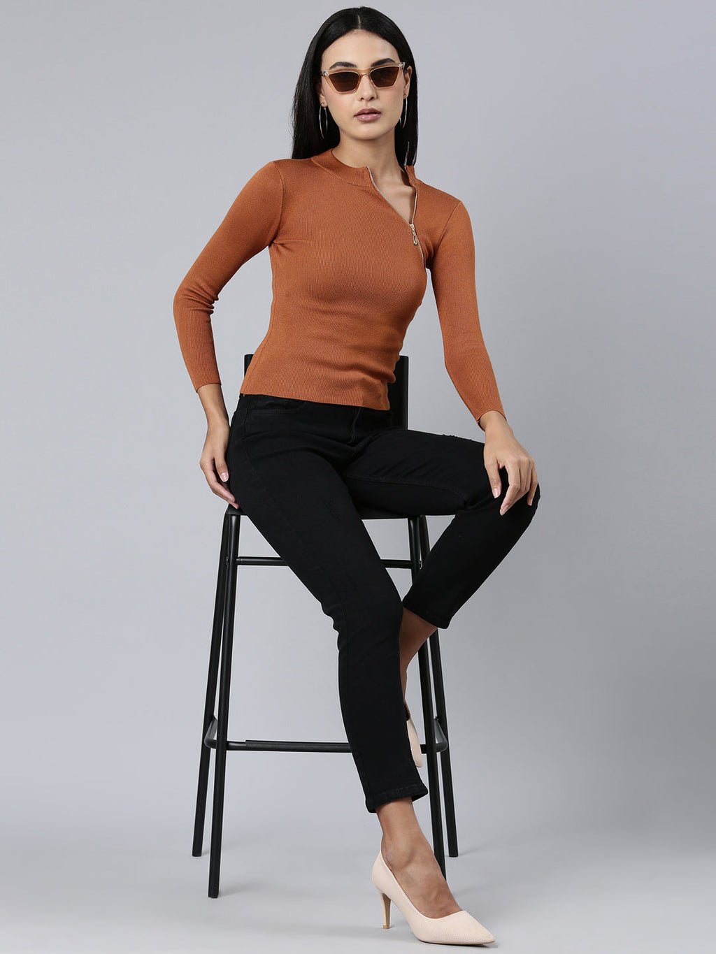 Women's Black Mid Rise Boyfriend Fit Cropped Jeans