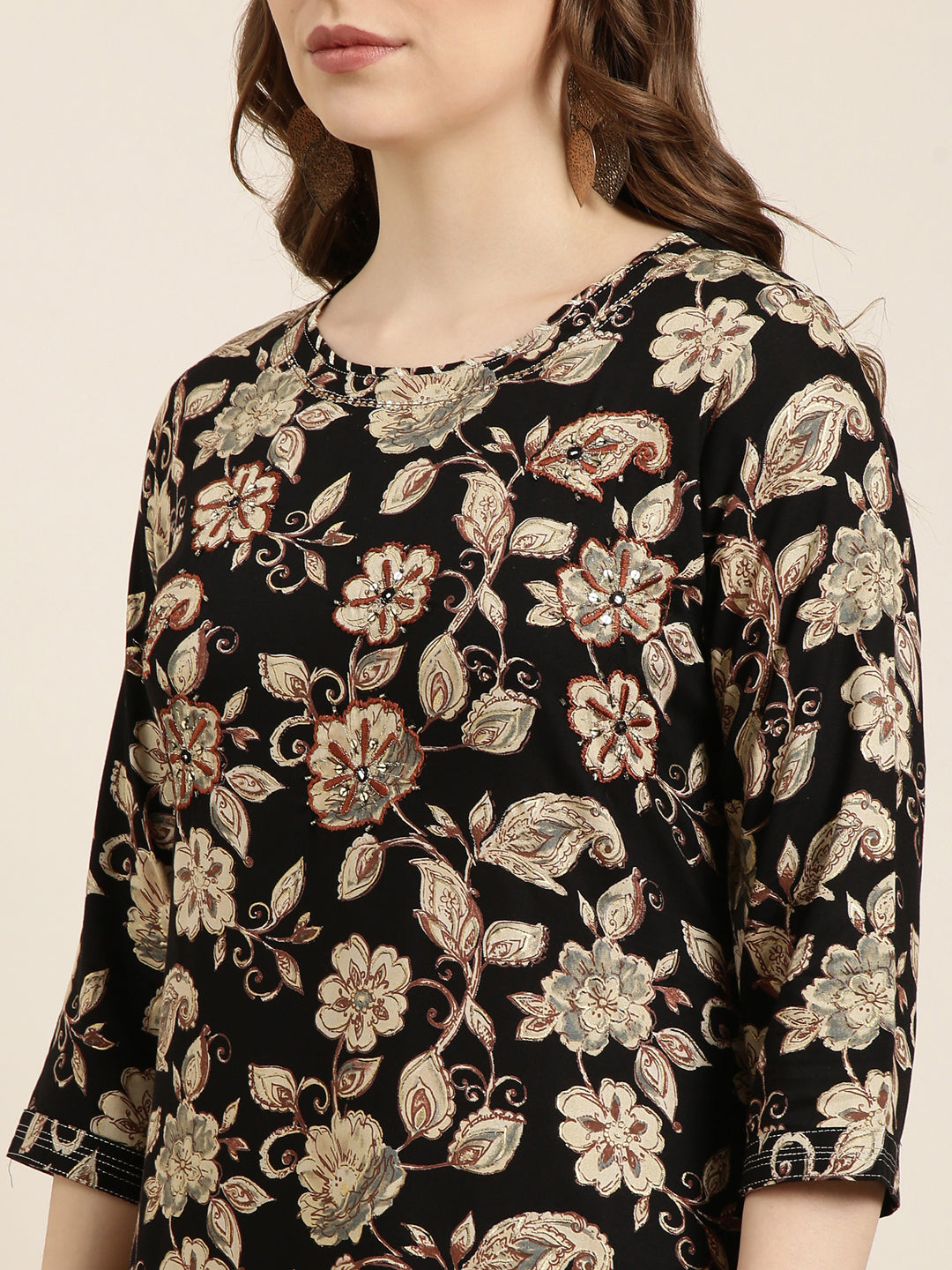 Women's Straight Black Floral Kurta