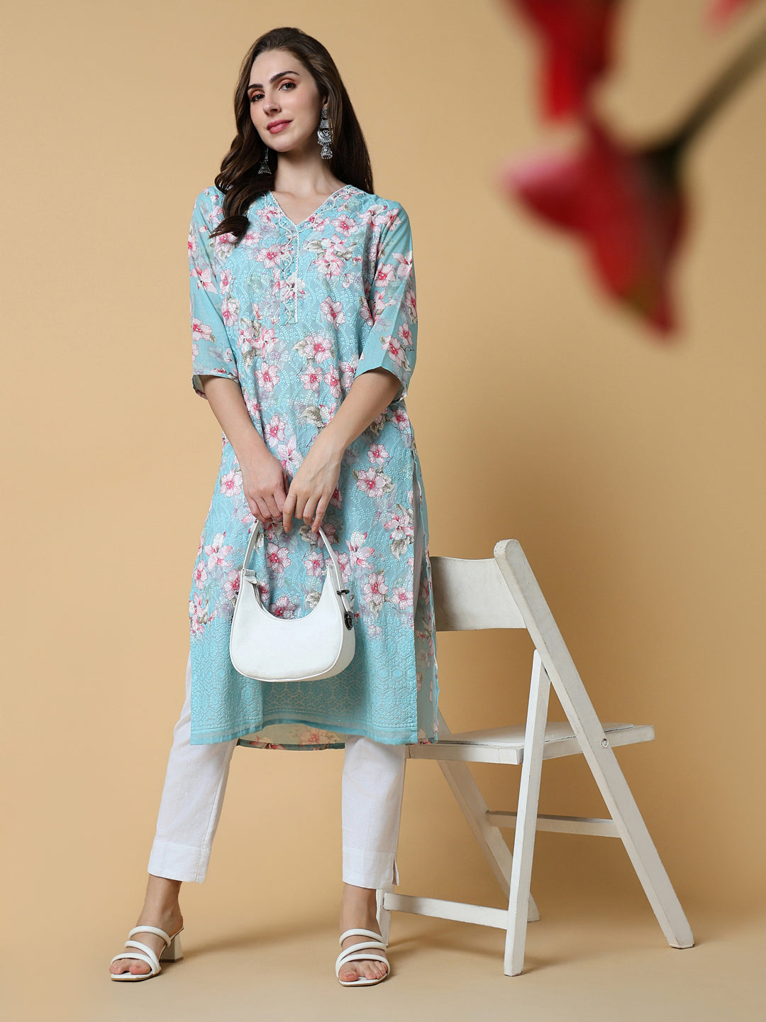 Women's Blue Floral Straight Kurta