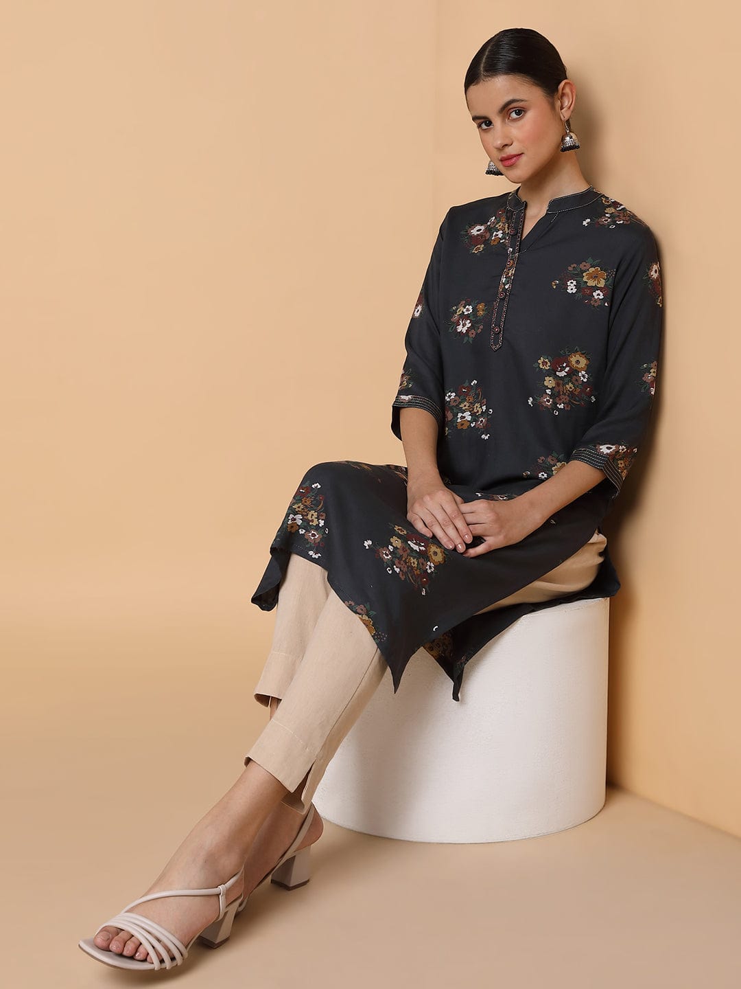 Women's Straight Black Floral Kurta