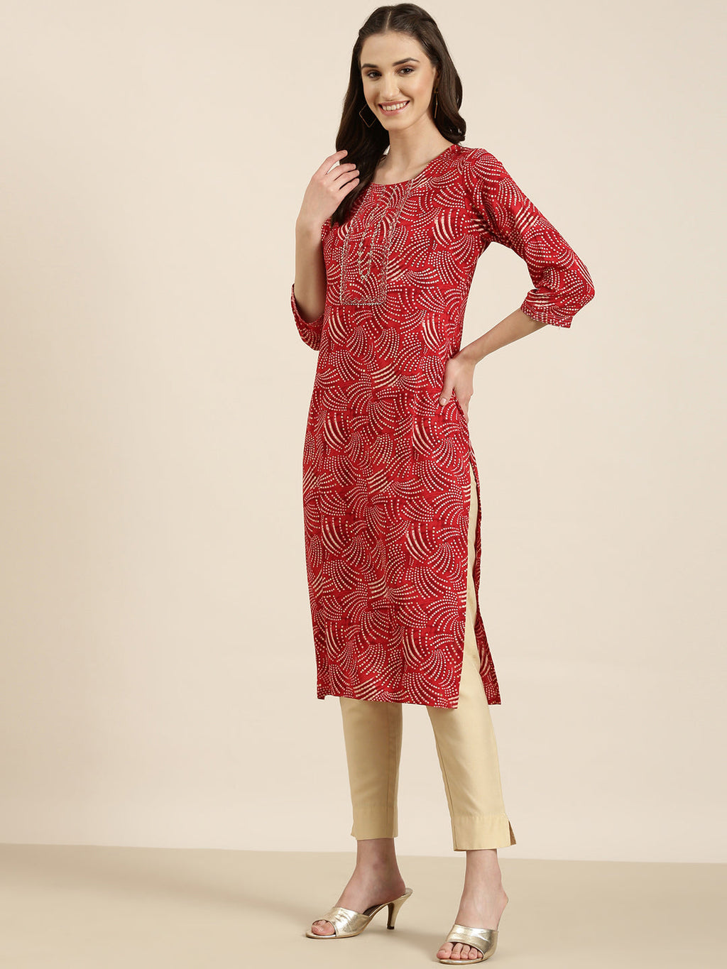 Women's Red Bandhani Printed Gotta Patti Straight Kurta