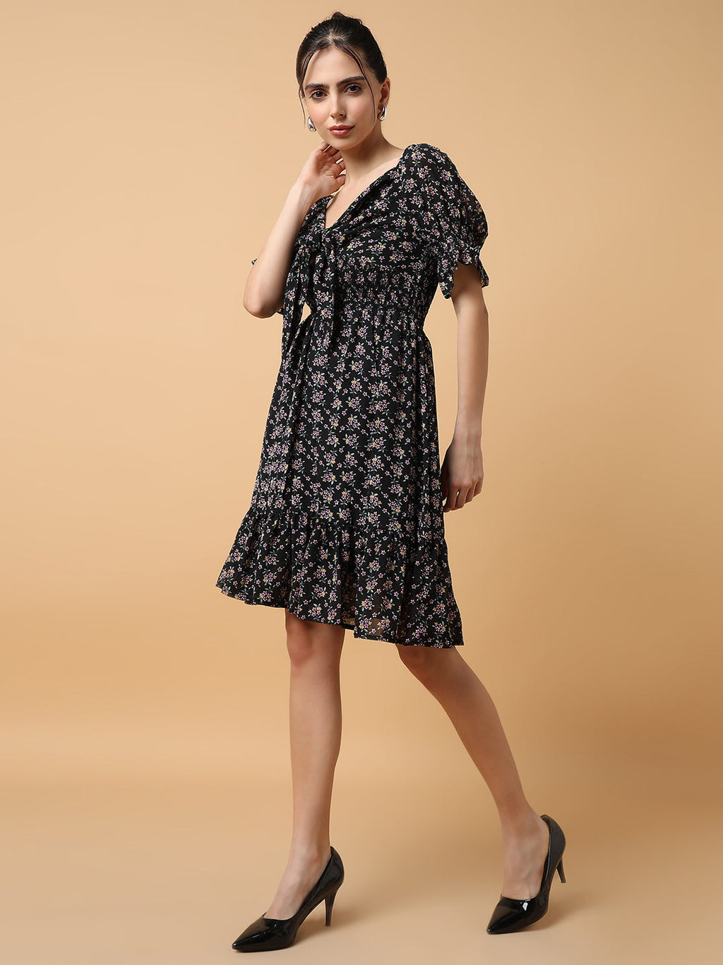 Women's Black Floral Printed Off-Shoulder Tie Up Smocked Chiffon Fit & Flare Dress