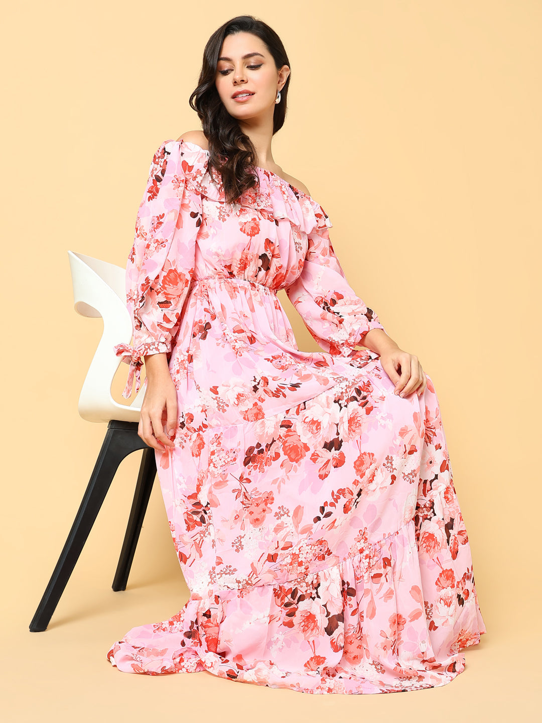 Women's Pink Floral Print Off-Shoulder Puff Sleeve Georgette Fit & Flare Maxi Dress