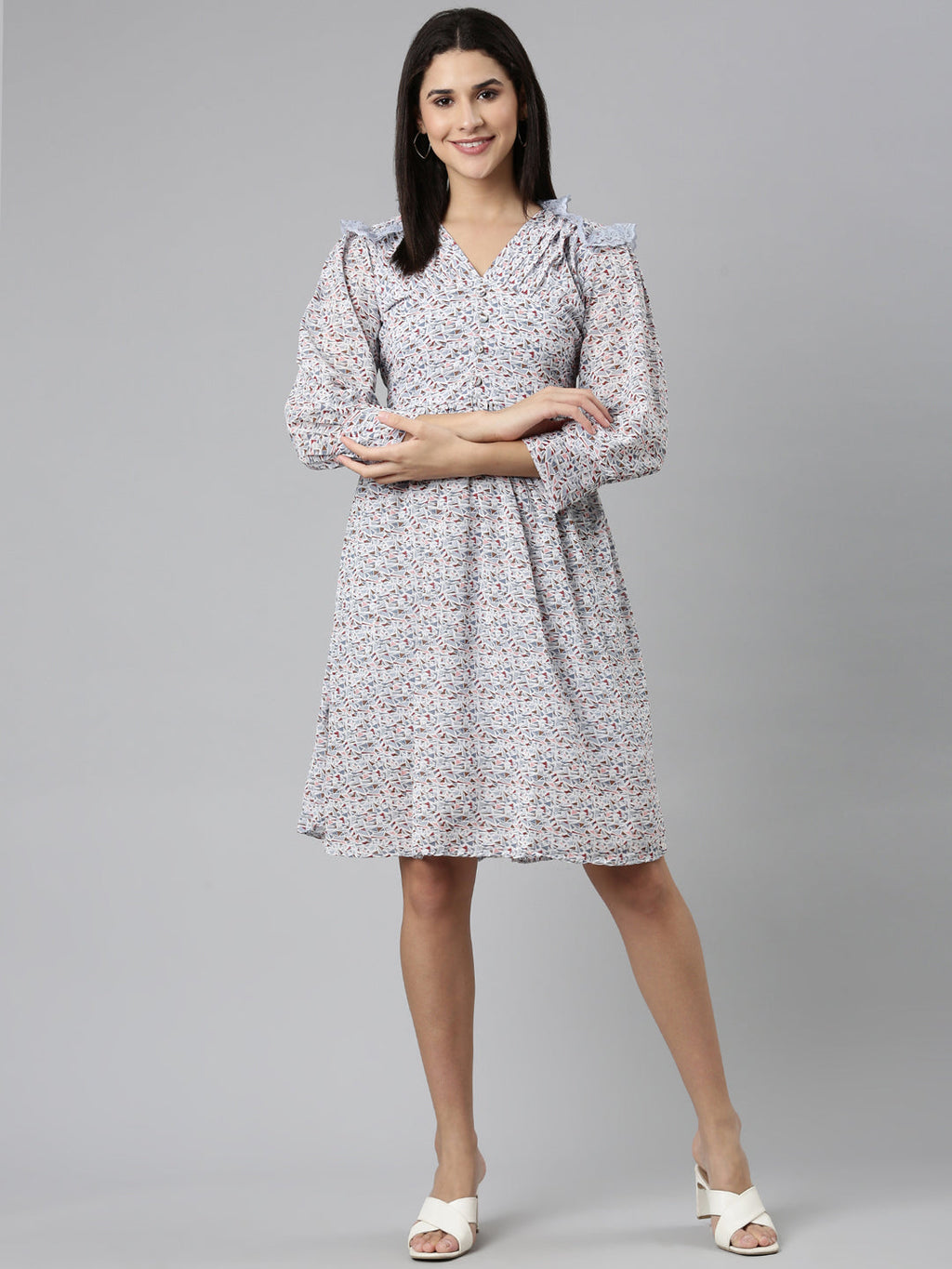 Women's Blue Geometric Printed Puff Sleeve V-Neck Fit & Flare Dress
