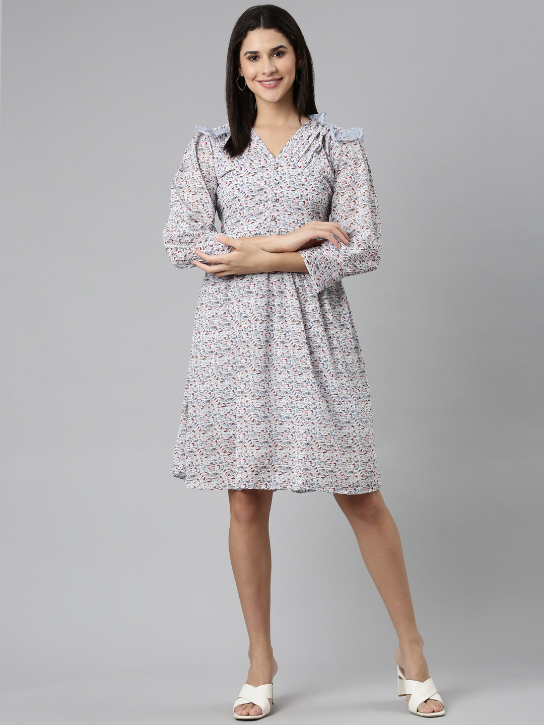 Women's Blue Geometric Printed Puff Sleeve V-Neck Fit & Flare Dress