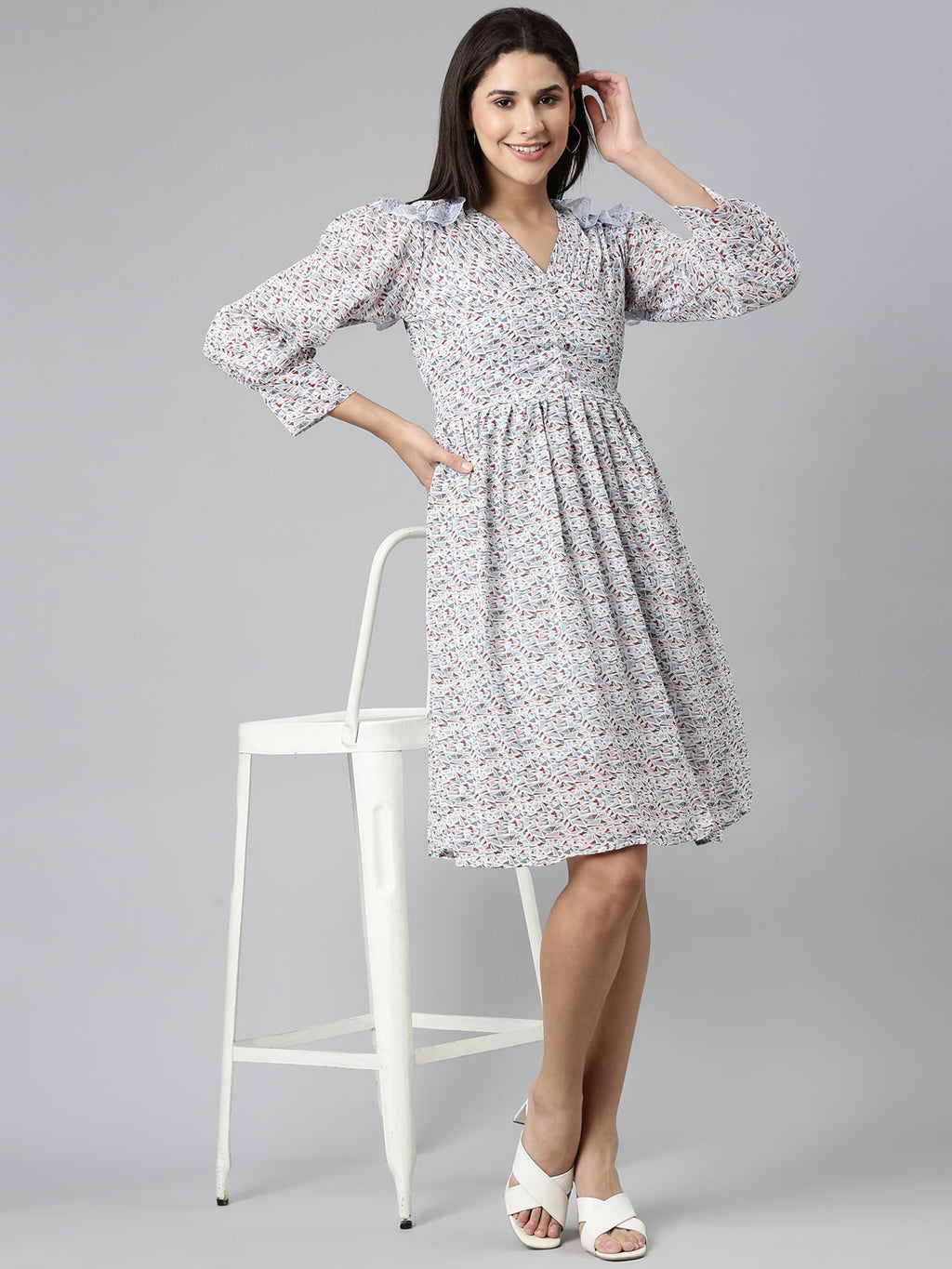 Women's Blue Geometric Printed Puff Sleeve V-Neck Fit & Flare Dress