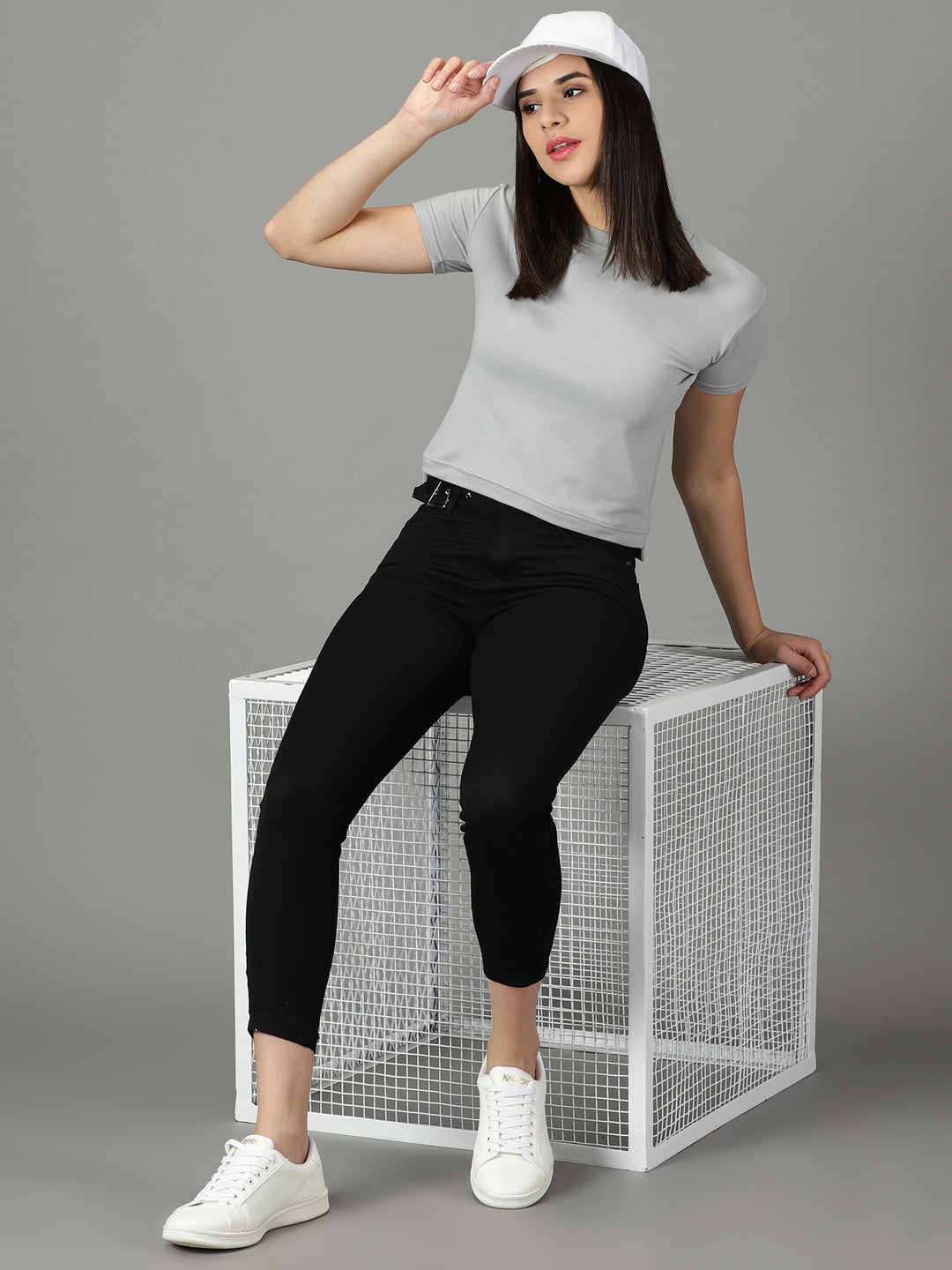 Women's Black Slim Fit High-Rise Stretchable Cotton Jeans