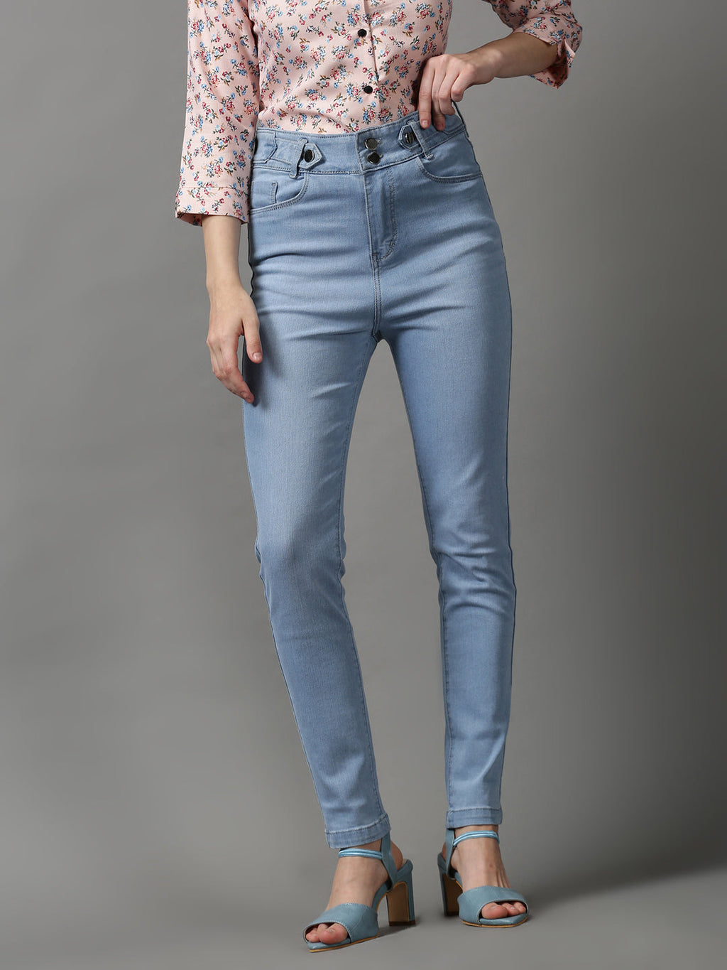Women's Blue Skinny Fit Light Fade Stretchable Denim Jeans