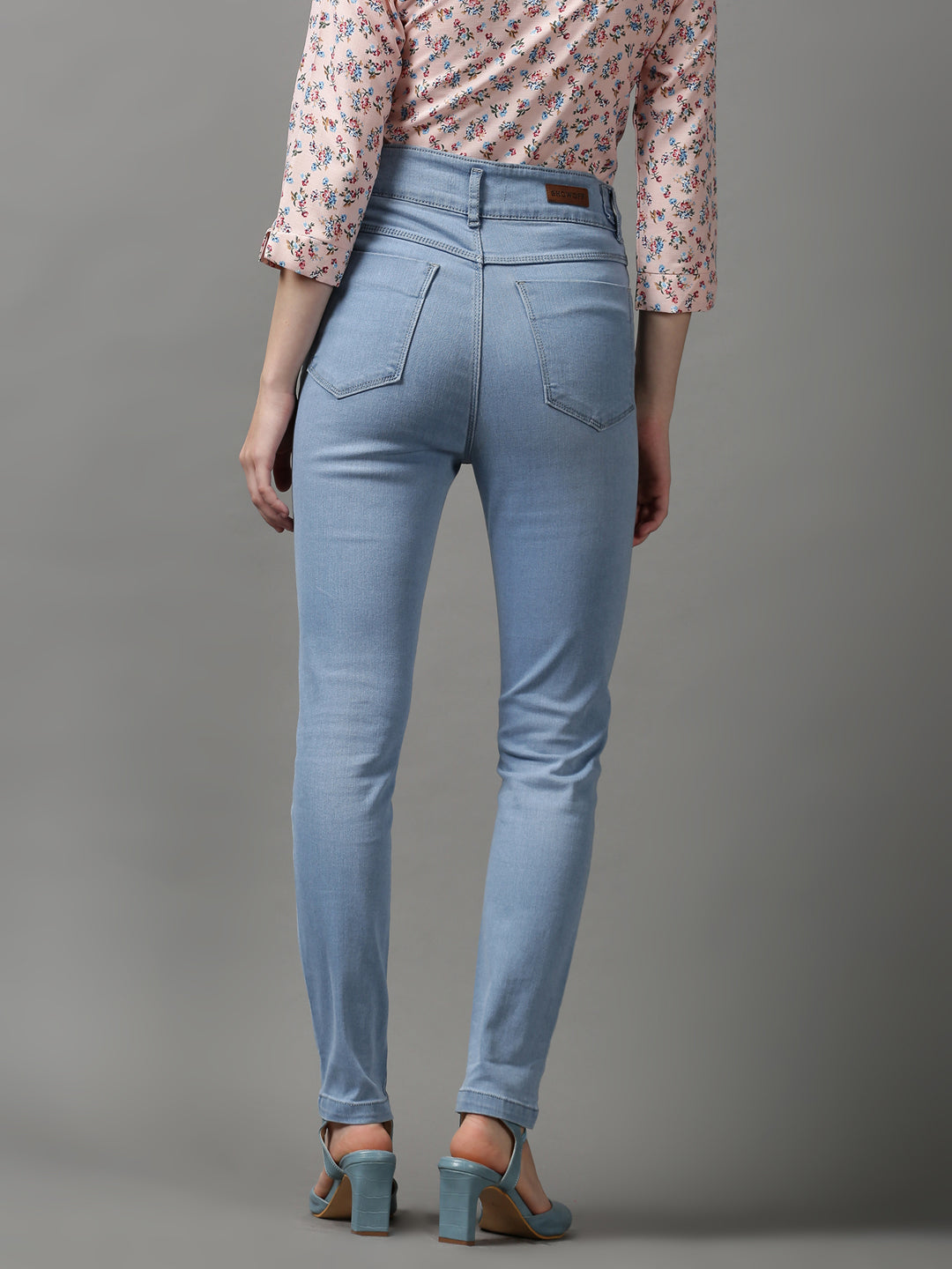 Women's Blue Skinny Fit Light Fade Stretchable Denim Jeans