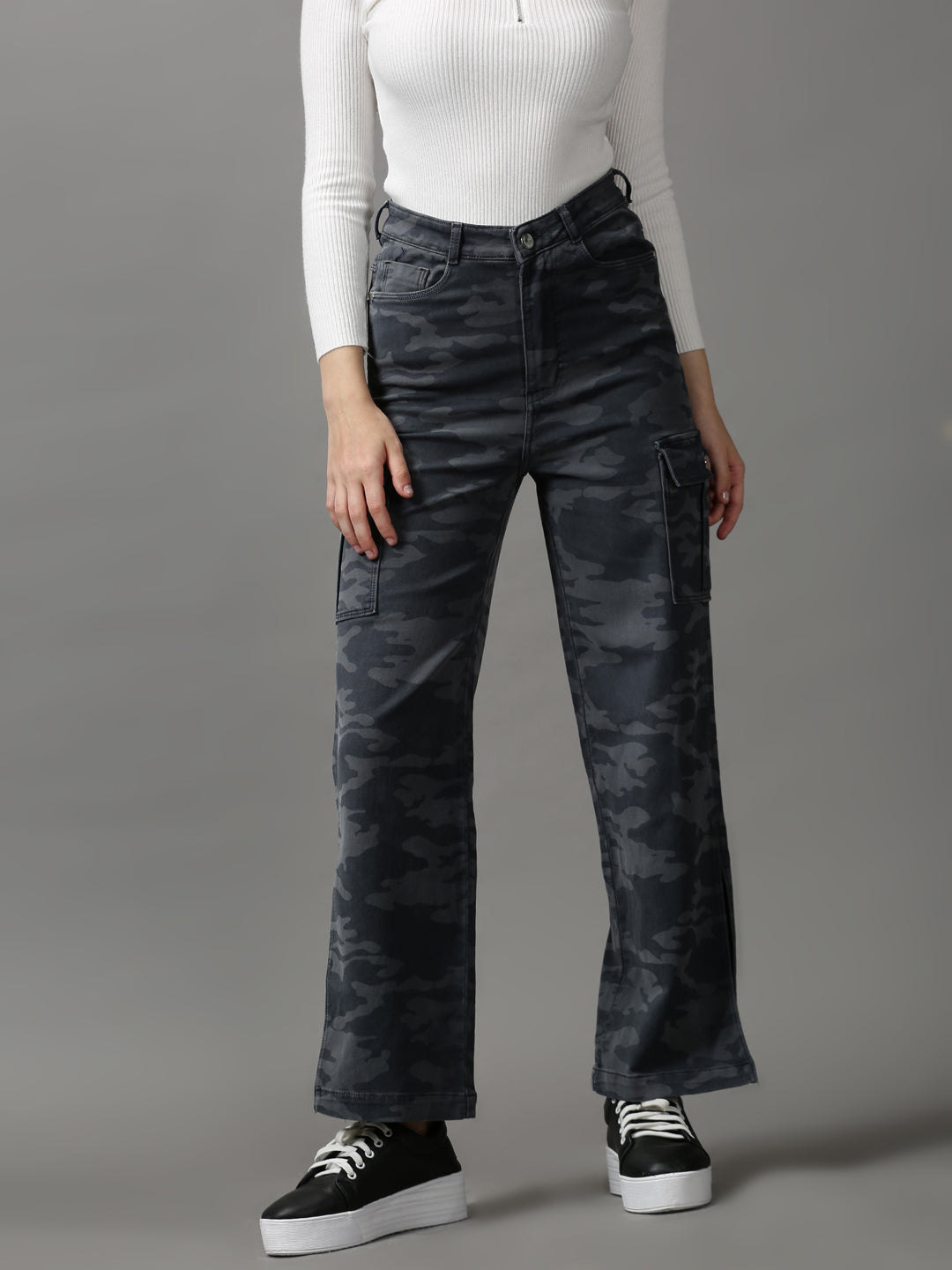Women's Grey Clean Look Wide Leg Light Fade Stretchable Denim Jeans