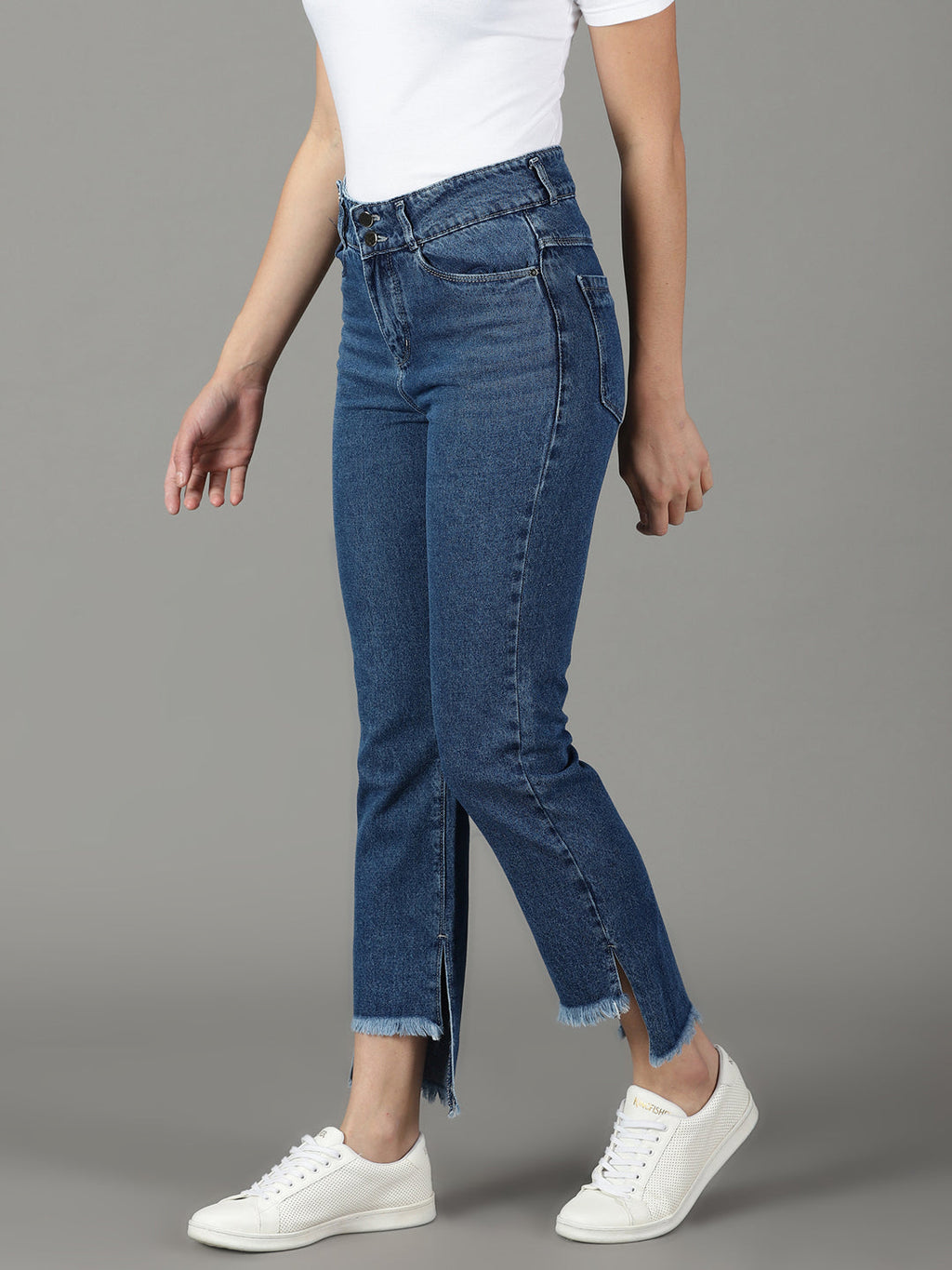 Women's Navy Blue Relaxed Fit High-Rise Cotton Jeans