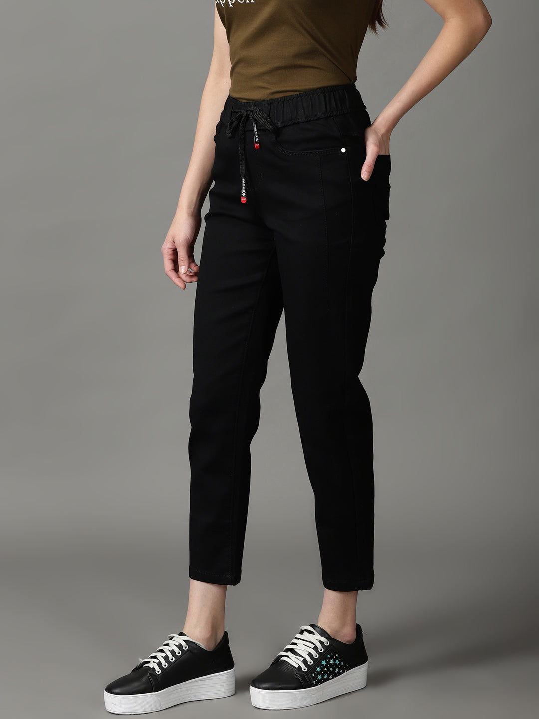 Women's Black High-Rise Stretchable Jeans
