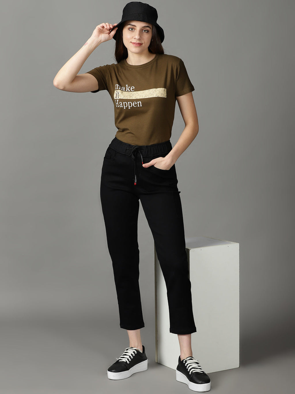 Women's Black High-Rise Stretchable Jeans