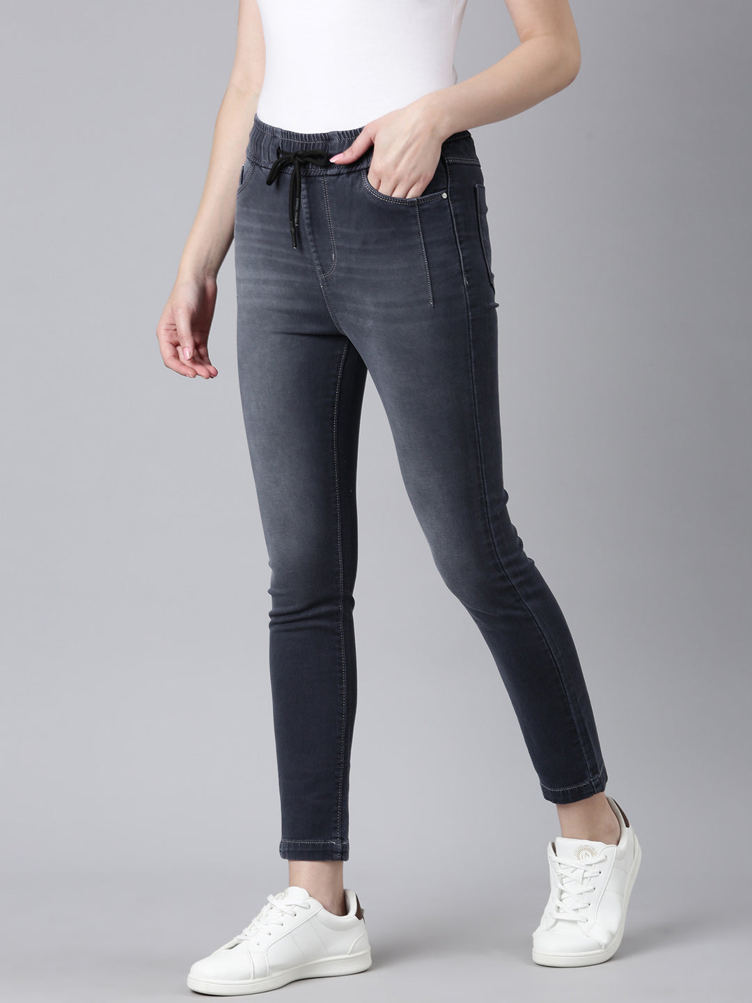 Women's Grey Slim Fit Light Fade Denim Joggers