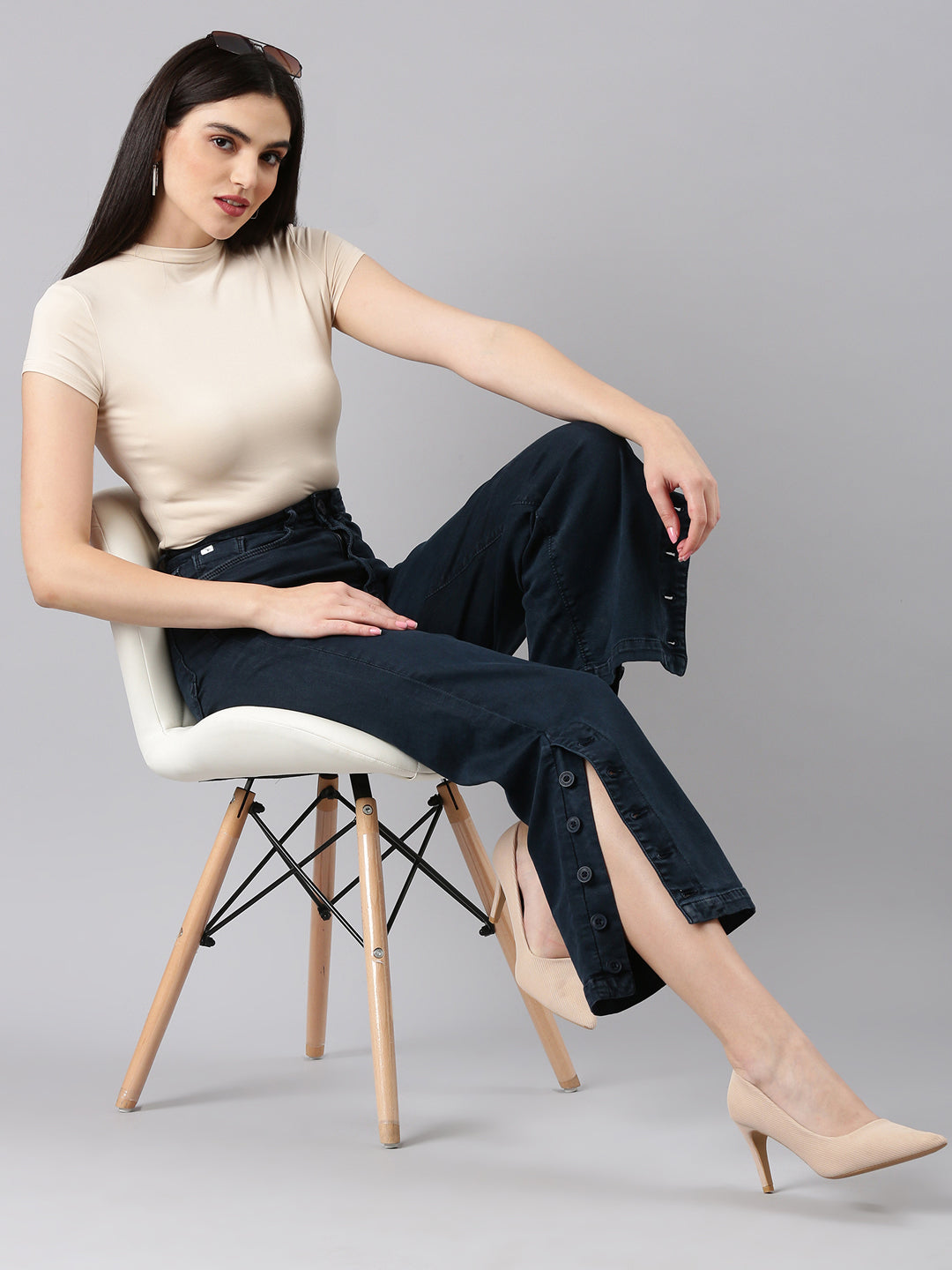 Women's Navy Blue Mid Rise Clean Look Straight Fit Denim Jeans