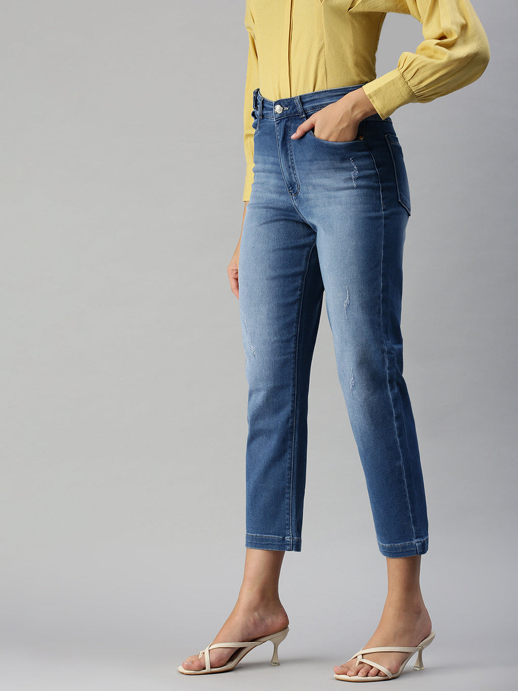 Women's Blue Straight Fit High-Rise Low Distress Light Fade Stretchable Denim Jeans