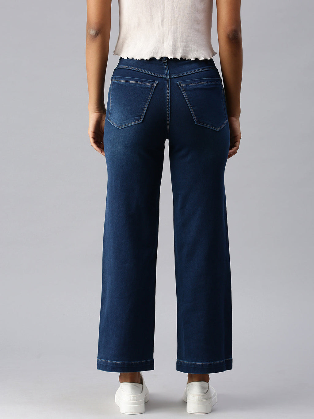Women's Blue Wide Leg High-Rise Low Distress Light Fade Stretchable Denim Jeans