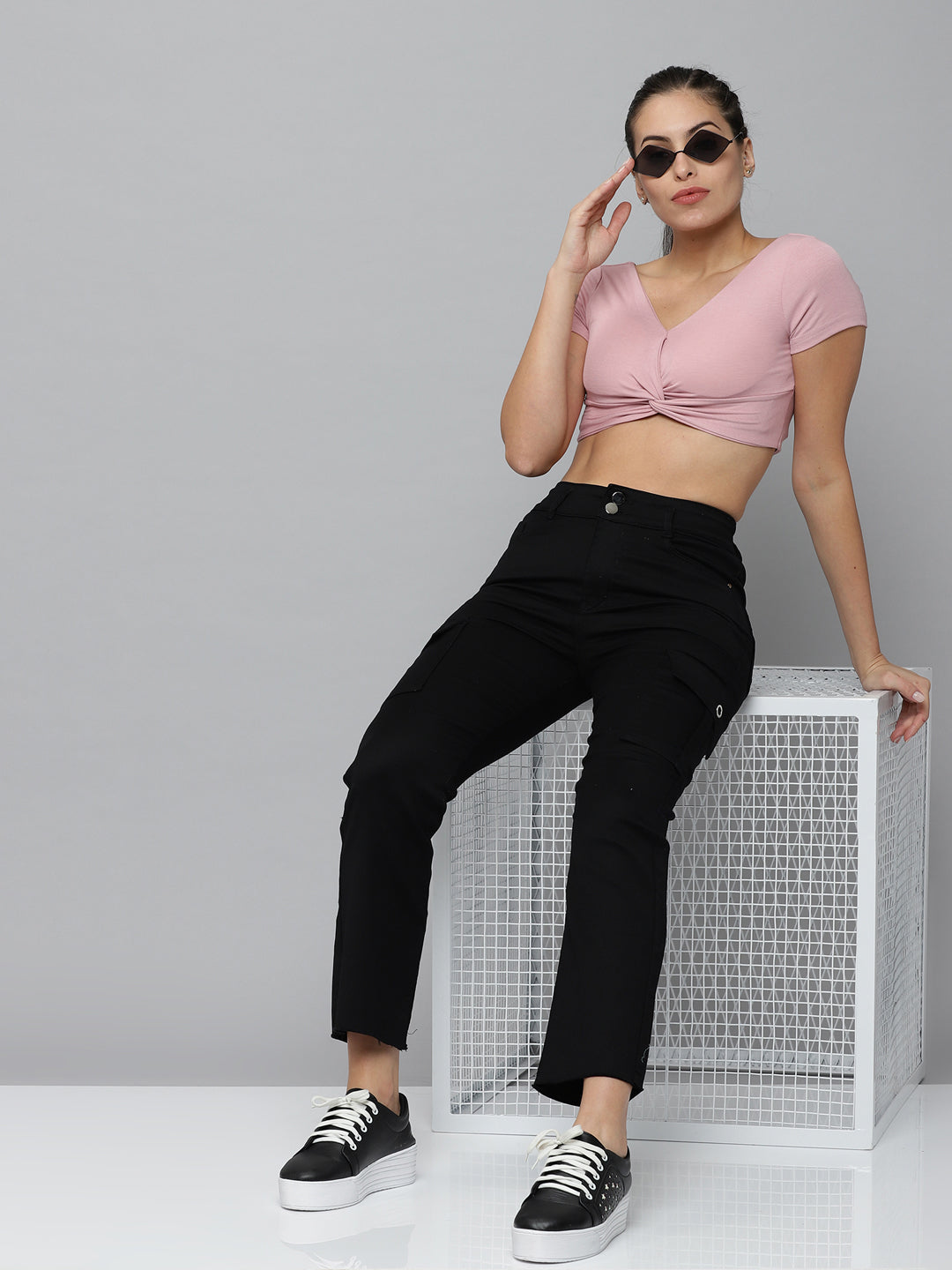 Women's Black Jean Straight Fit High-Rise Slash Knee Stretchable Jeans