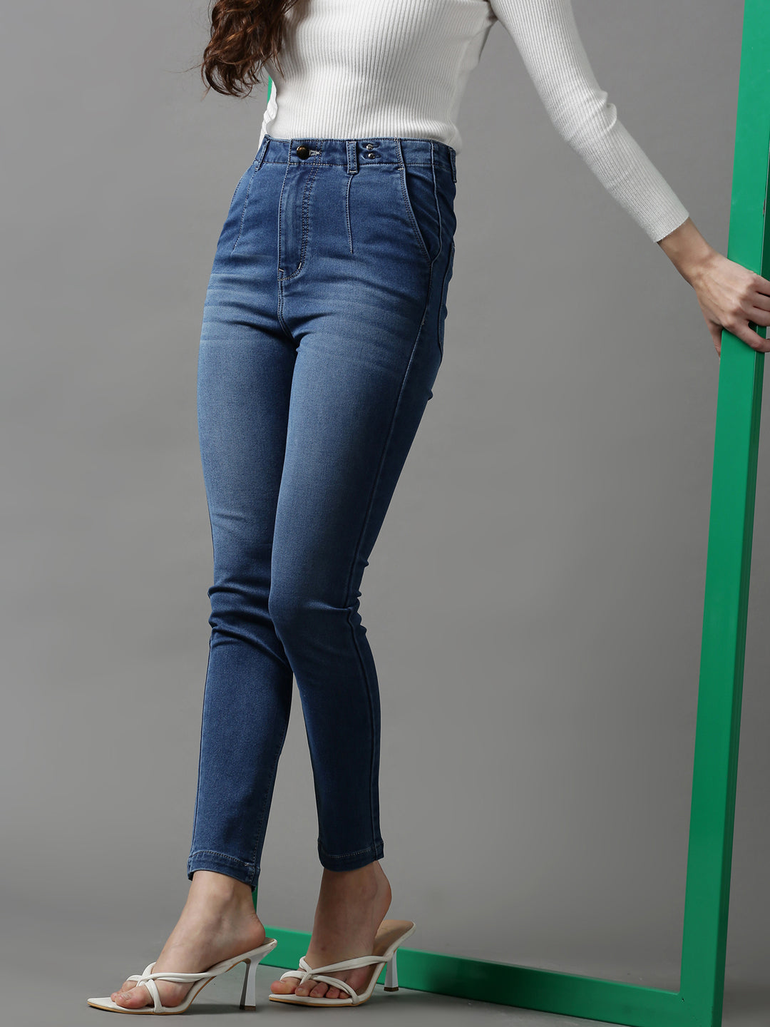 Women's Blue Skinny Fit Light Fade Stretchable Jeans