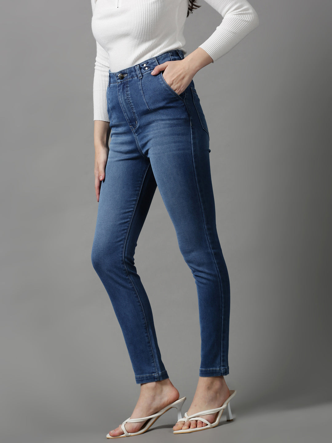Women's Blue Skinny Fit Light Fade Stretchable Jeans