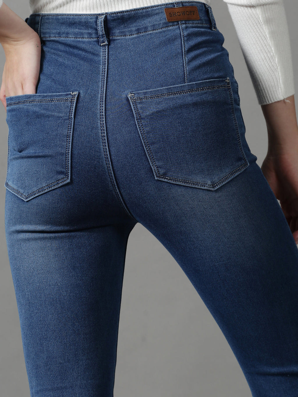 Women's Blue Skinny Fit Light Fade Stretchable Jeans