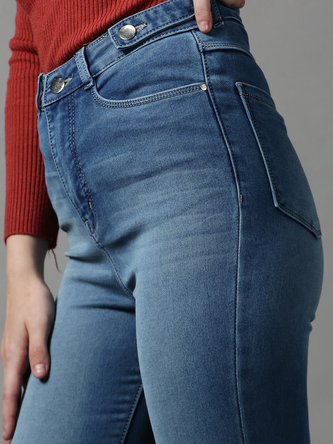 Women's Blue Skinny Fit Light Fade Stretchable Denim Jeans