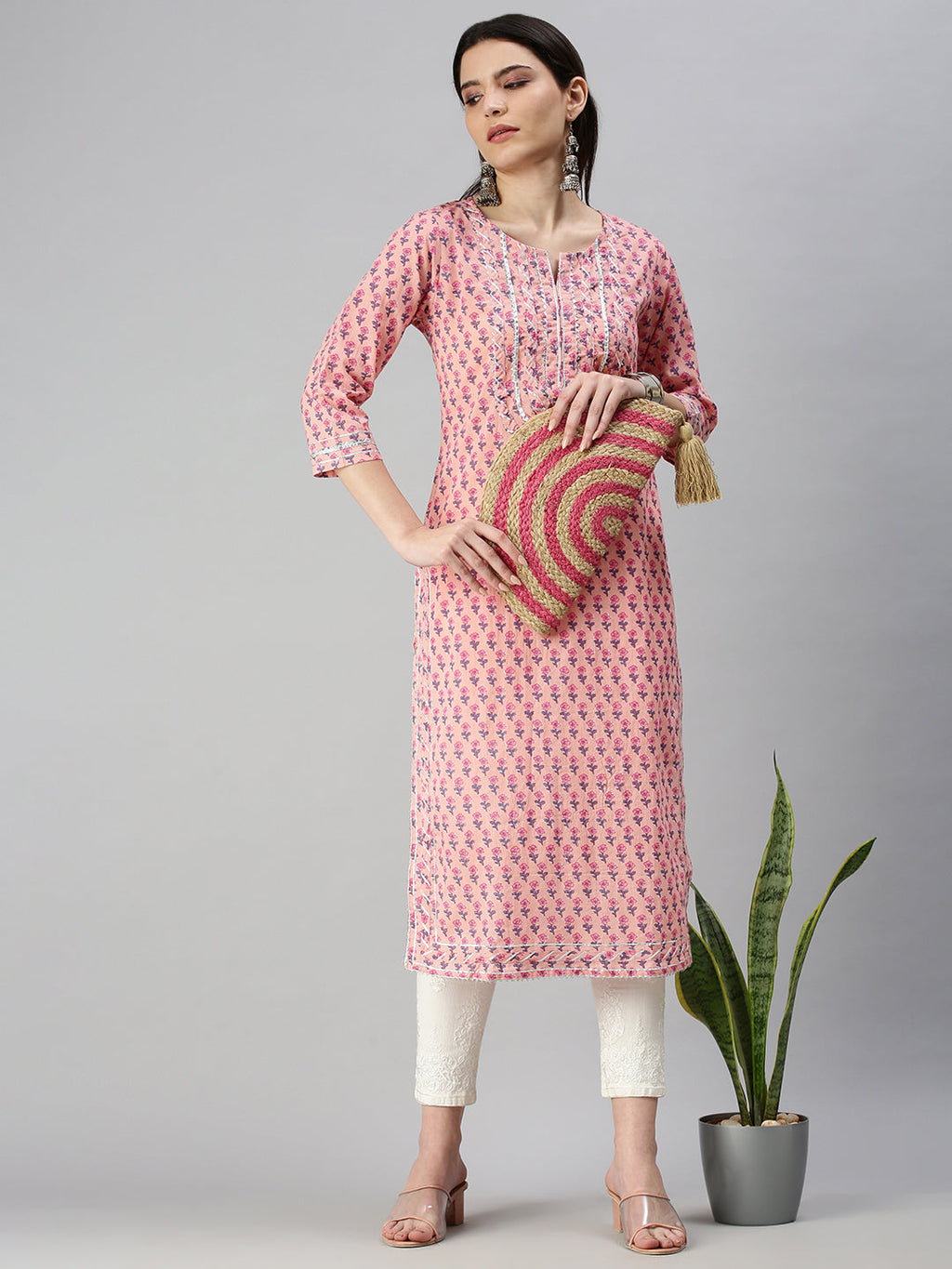 Women's Pink Floral Printed Straight Kurta