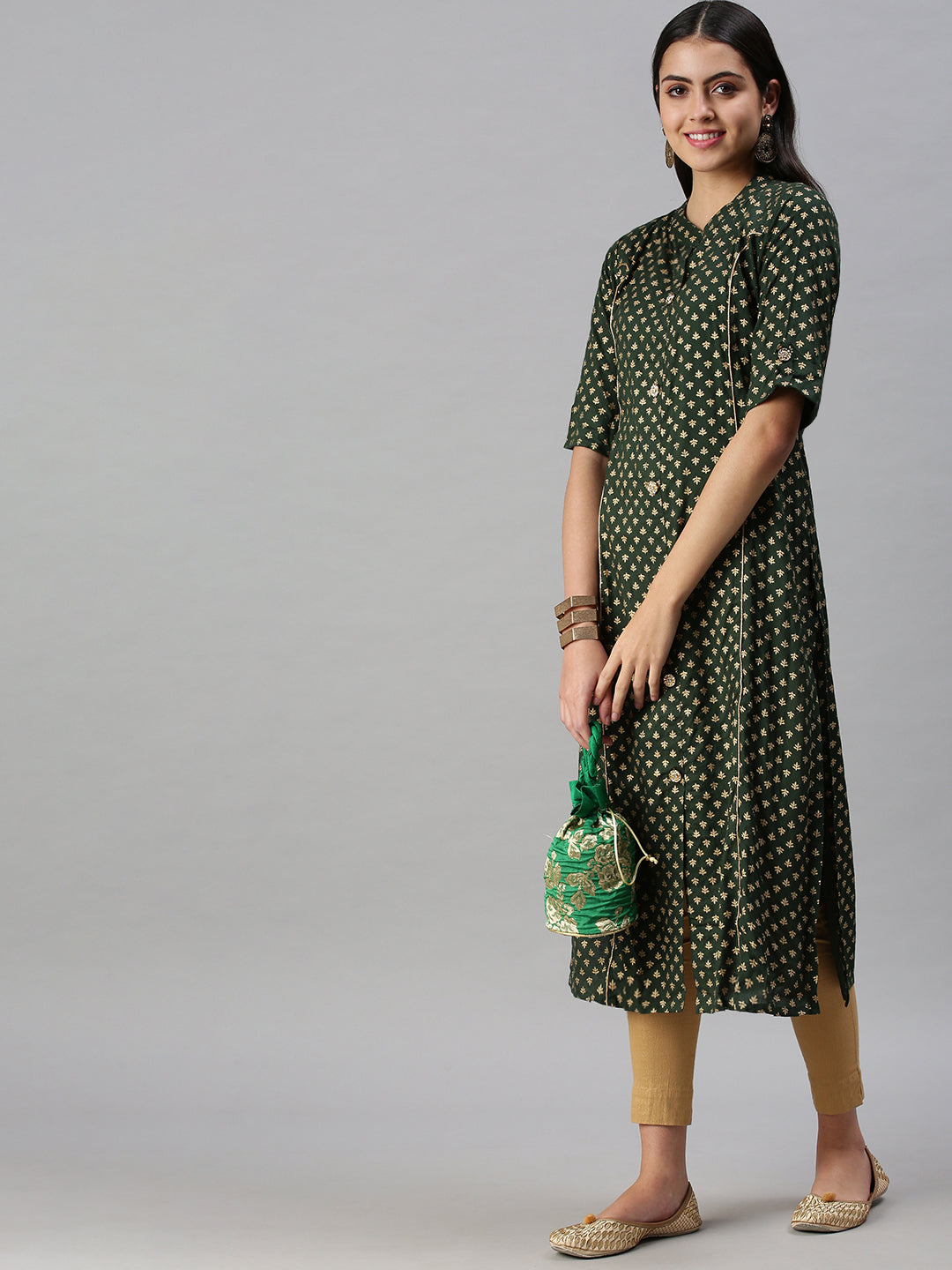 Women's Green Geometric Foil Printed Cotton Straight Kurta