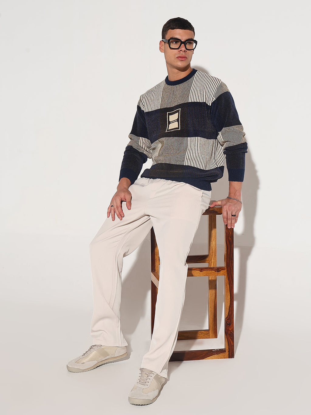 Men's Striped Navy Blue Ribbed Round Neck Sweater