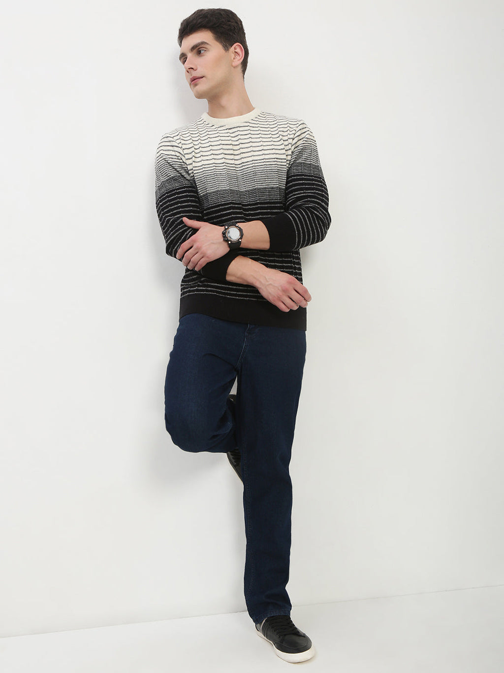 Men's Black Round Neck Striped Sweater