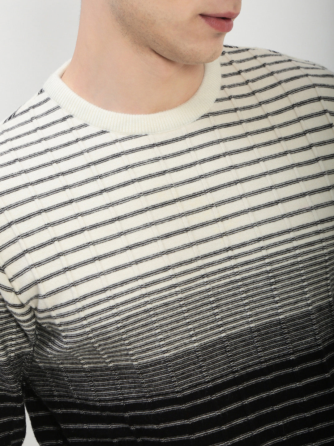 Men's Black Round Neck Striped Sweater